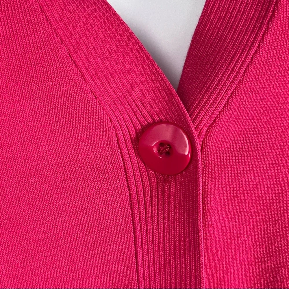 Charter Club neck button